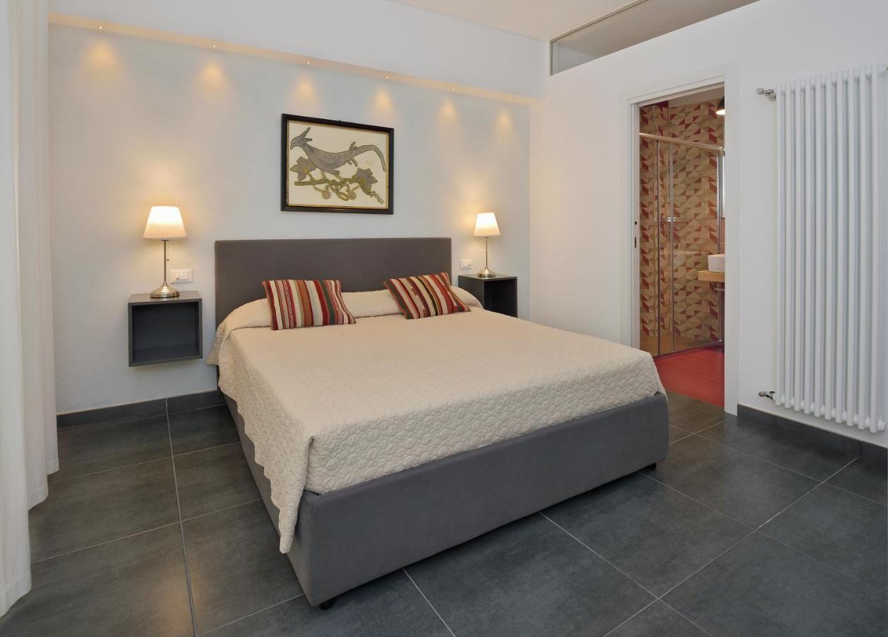 B&B Dimora Tomasi Palermo Luaran gambar